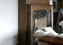 Foyer en marbre, céramique et pierres naturelles