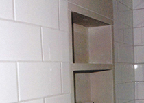 Salle de bain et douche en céramique et marbre