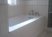 Salle de bain et douche en céramique et marbre